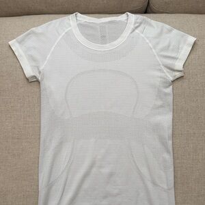 Lululemon Athletica Run Swiftly Short Sleeve